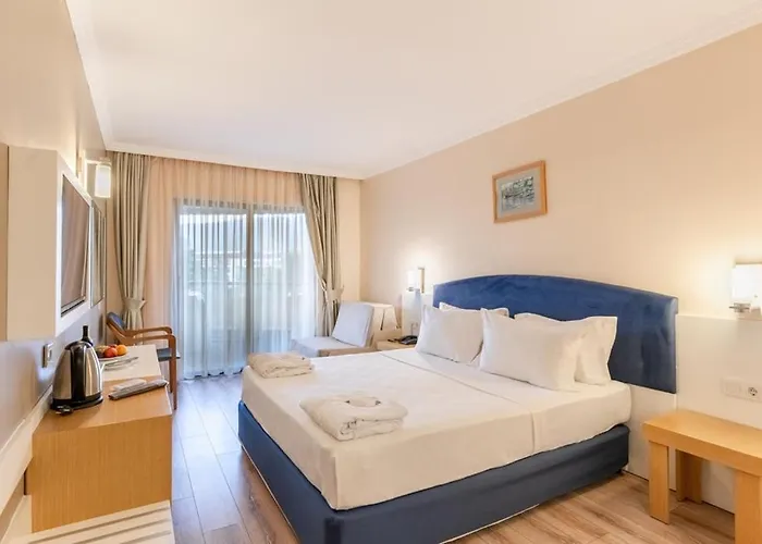 L'ancora ホテル ケメル