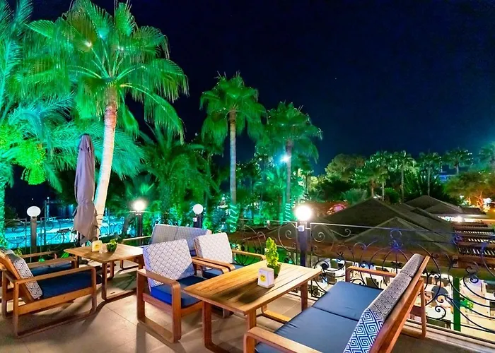 ホテル L'ancora ケメル