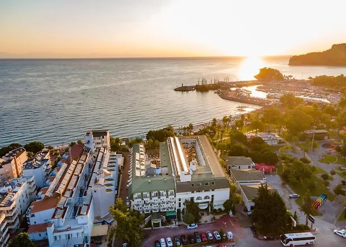 L'ancora ホテル ケメル