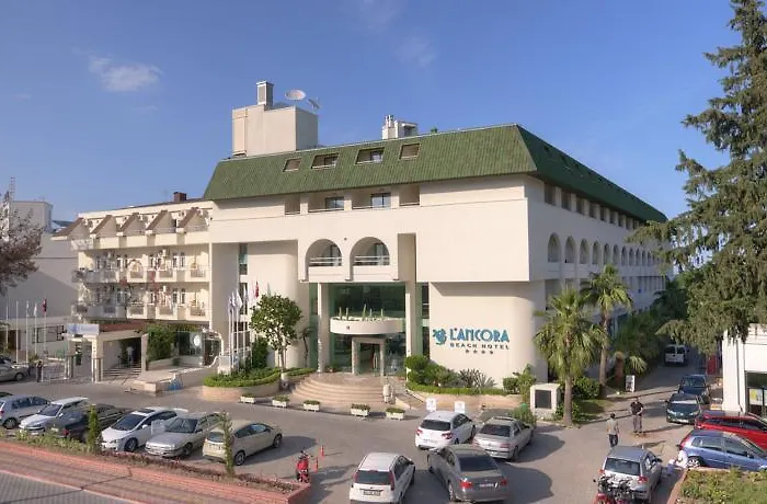 L'ancora ホテル ケメル