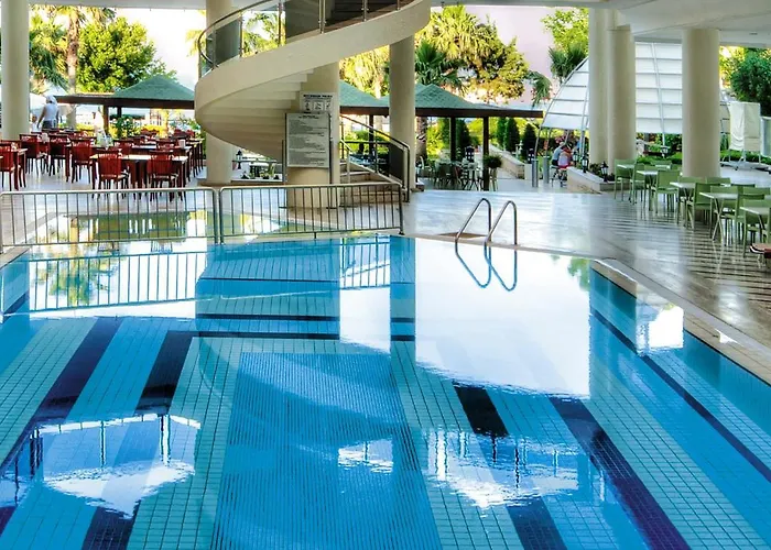 L'ancora ホテル ケメル