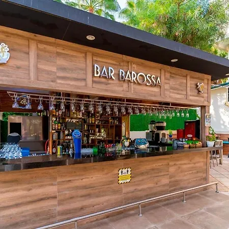 安科拉海滩酒店 酒店
