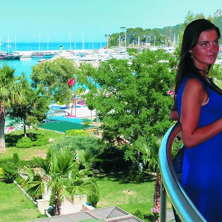 L'ancora Hotel 4*