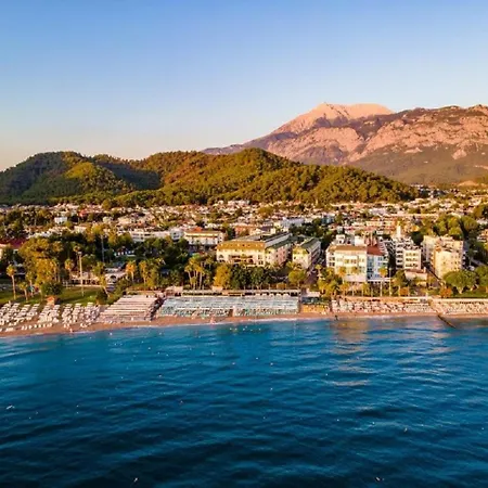 Hotel L'ancora 4*
